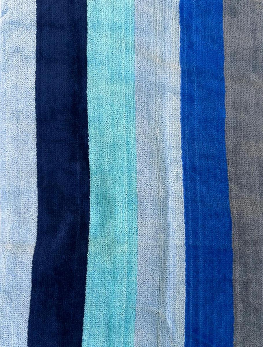 Navy lines
