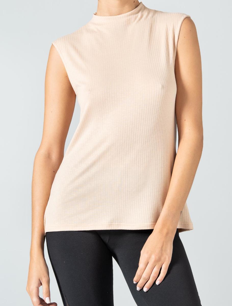 Maiou - delicate model beige