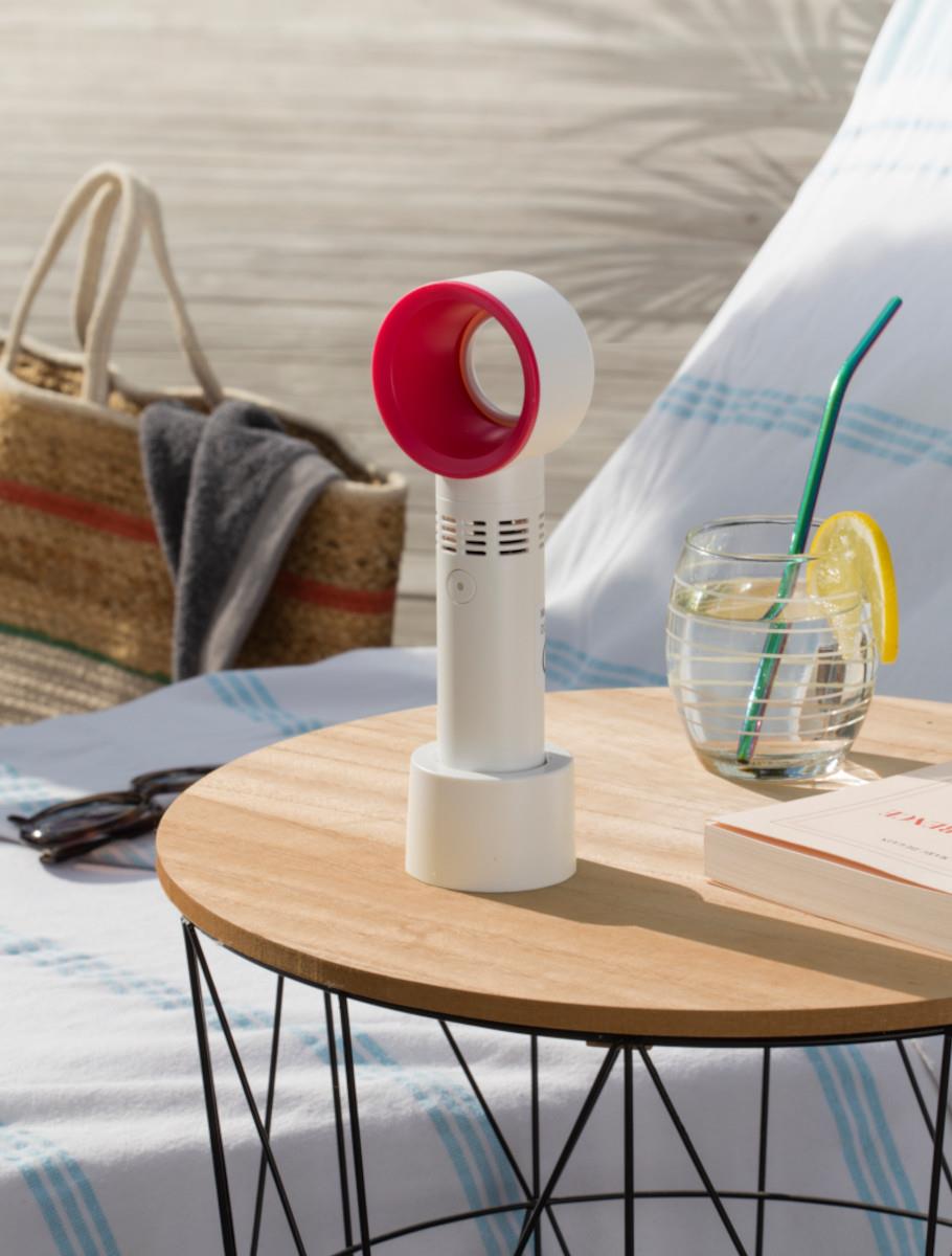 Mini ventilator